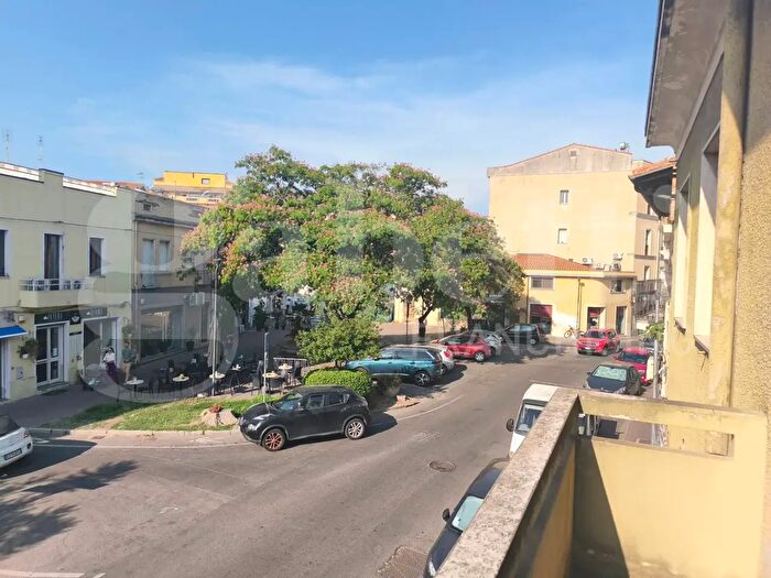 Casa trilocale in vendita in Via Tharros, Oristano