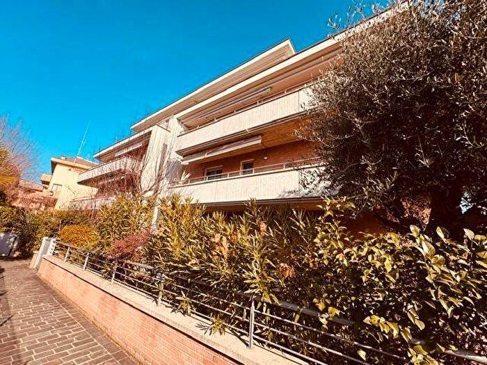 Appartamento trilocale in affitto in Spazzoli Medaglie D'Oro, Forlì