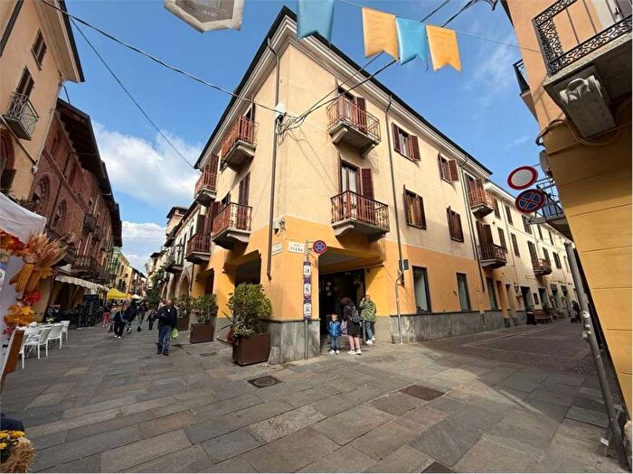 Appartamento con 5 locali in affitto in via Fiera, Centro, Ciriè