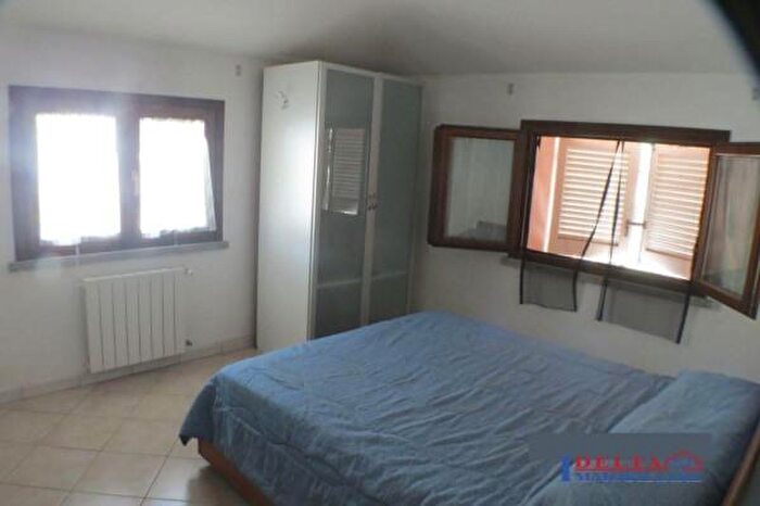 Casa trilocale in vendita in Rosignano Marittimo