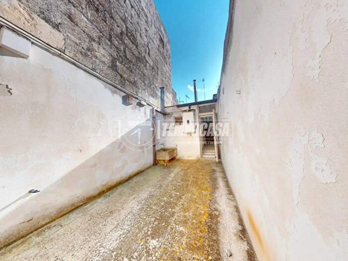 Casa quadrilocale in vendita in Via Galliano, Muro Leccese