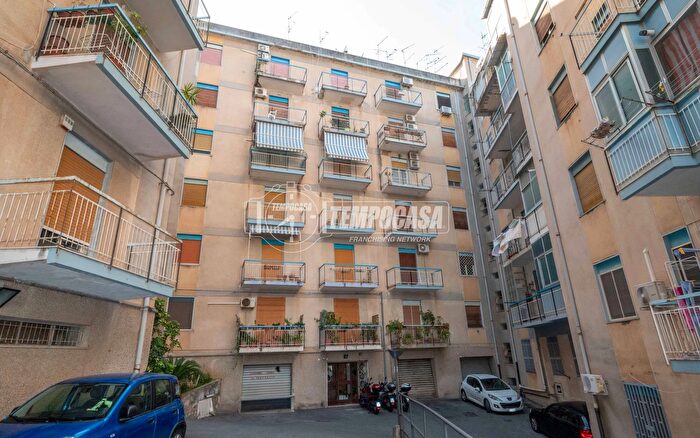 Appartamento trilocale in vendita in Viale Principe Umberto, Messina
