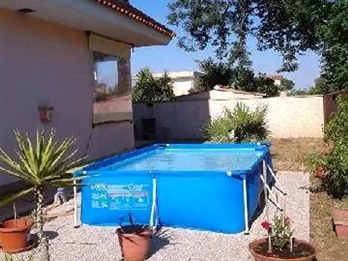 Casa quadrilocale in vendita in Via del Cinema, Anzio