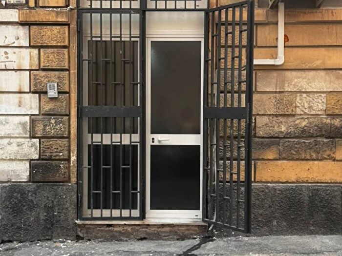 Appartamento bilocale in affitto in Via Giuseppe Borrello, Province Veneto, Catania