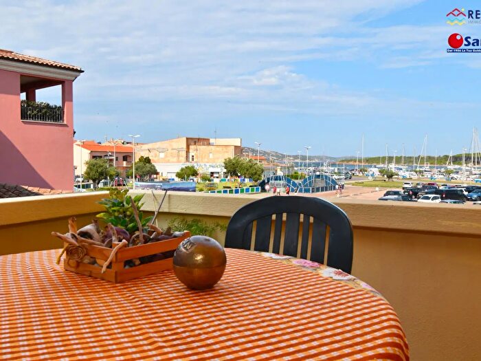 Appartamento trilocale in vendita in Palau