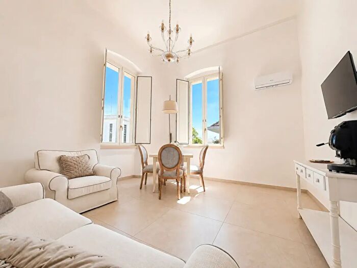 Appartamento quadrilocale in vendita in Via Leonardo da Vinci, Lecce