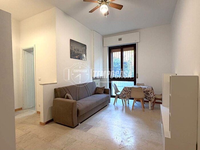 Appartamento bilocale in affitto in Via Plezzo, Udine, Milano