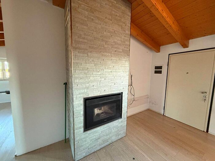 Casa quadrilocale in affitto in Via Trieste, Centro, Montichiari