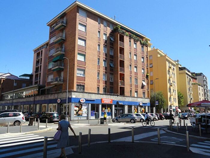 Appartamento trilocale in affitto in Via Vallazze, Città Studi, Milano