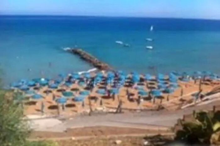 Appartamento trilocale in vendita in Via Magna Grecia, Isola Di Capo Rizzuto