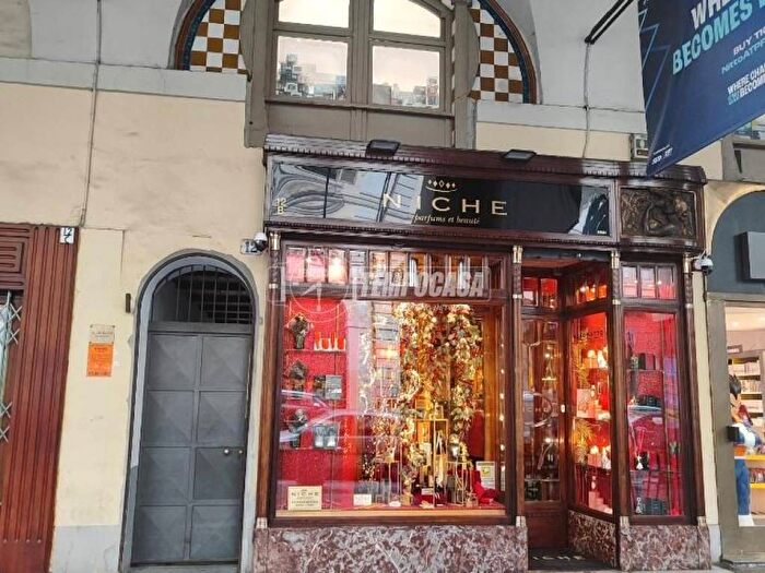 Appartamento bilocale in affitto in Via Po, Via Roma, Torino