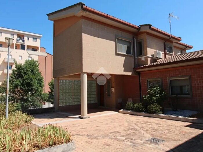 Casa con 5 locali in vendita in Via Giosuè Carducci, Campobasso