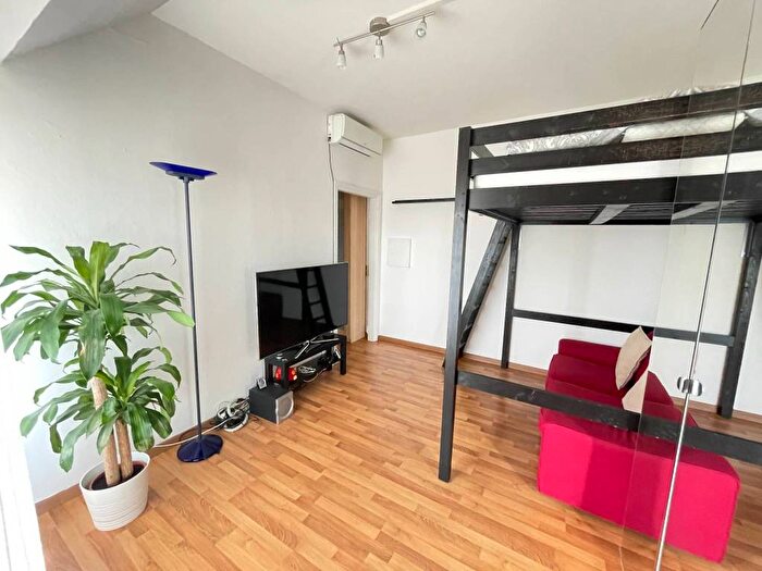 Appartamento monolocale in affitto in Via California, Dezza, Milano