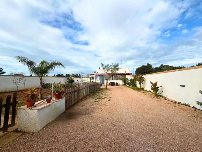 Casa trilocale in vendita in Strada Provinciale, Nardo