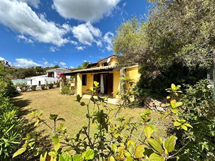 Casa trilocale in vendita in Via Vico Primo Is Pirastus, Domus de Maria
