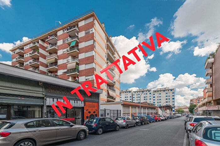 Appartamento trilocale in vendita in Via dei Monti di Pietralata, Roma