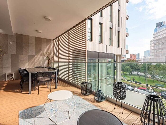 Appartamento bilocale in affitto in Via Maurizio Quadrio, Garibaldi Corso Como, Milano