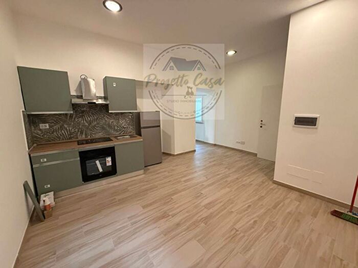 Appartamento bilocale in affitto in Via del Comune, Centro Storico, Velletri