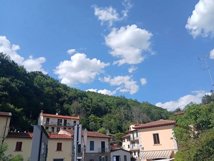 Appartamento con 5 locali in vendita in Via Piana, Pontassieve