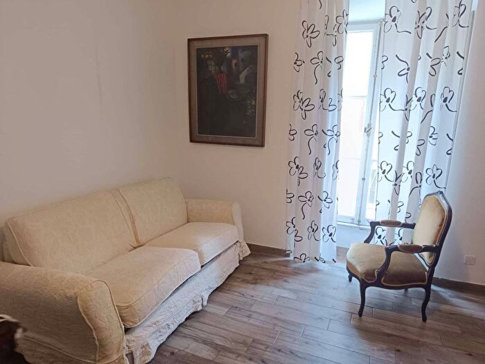 Appartamento trilocale in affitto in Via Conte Rosso, San Giovanni, Roma