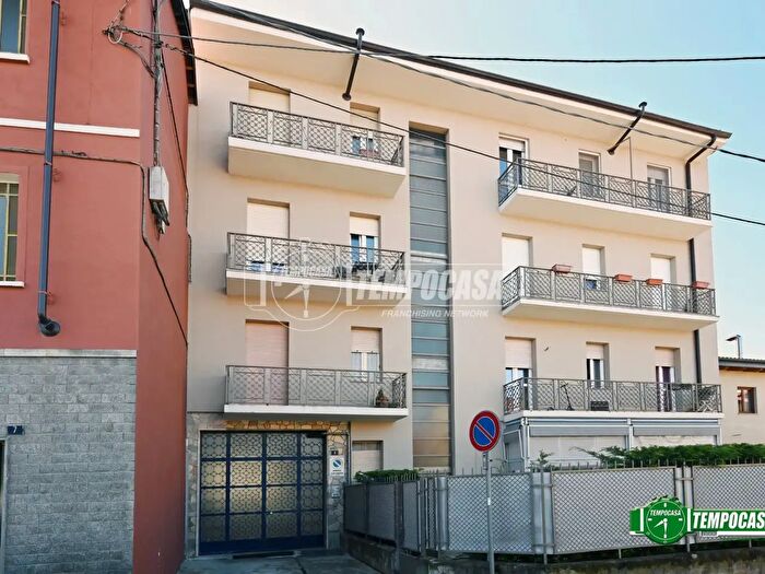 Appartamento trilocale in vendita in Via Trucchi, Venaria Reale