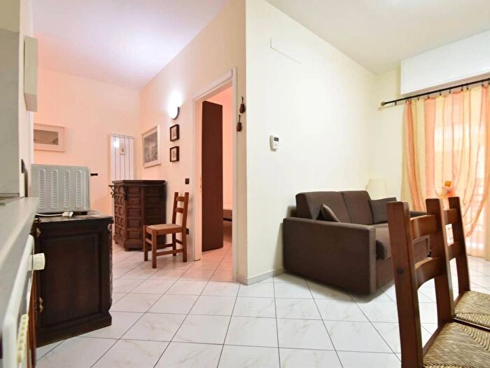 Appartamento trilocale in affitto in Corso Europa, Centro, Loano