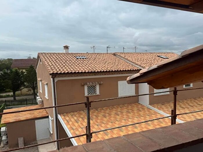 Casa con 6 locali in vendita in Via Tremiti, Villapiana