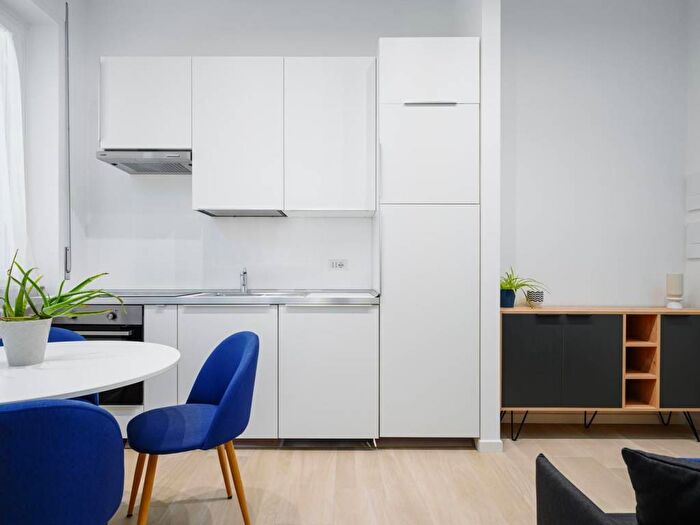 Appartamento bilocale in affitto in Via Alfonso Capecelatro, San Siro, Milano