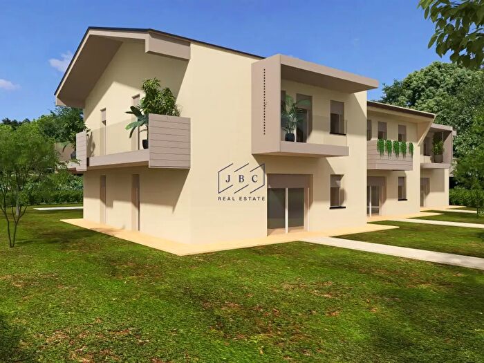 Casa quadrilocale in vendita in Via per Piavon, Oderzo