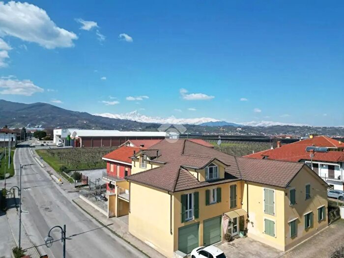 Appartamento quadrilocale in vendita in Via Falicetto, Verzuolo