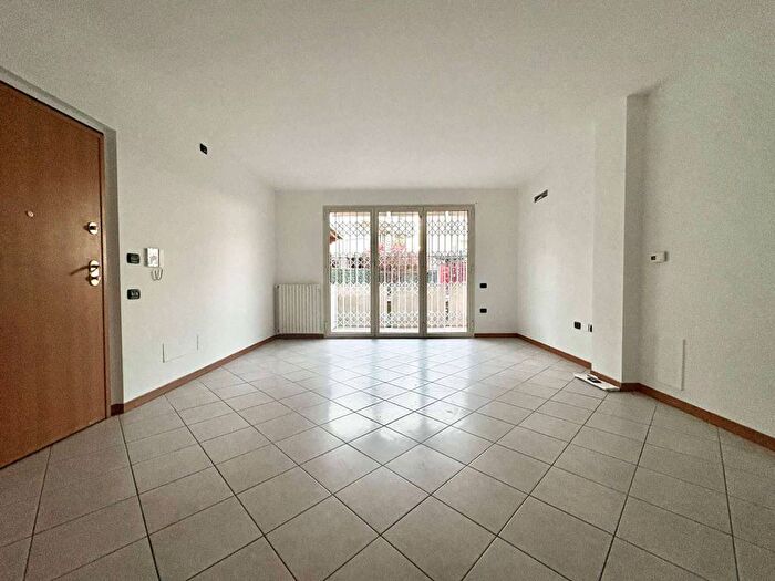 Appartamento bilocale in affitto in via G Ambrosoli, Centro, Cernusco sul Naviglio