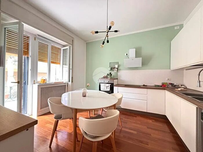 Appartamento quadrilocale in vendita in Zona Cappuccini, Viterbo