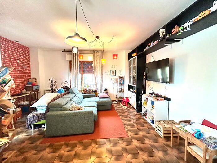Appartamento quadrilocale in vendita in Via della Resistenza, Castelnuovo Magra