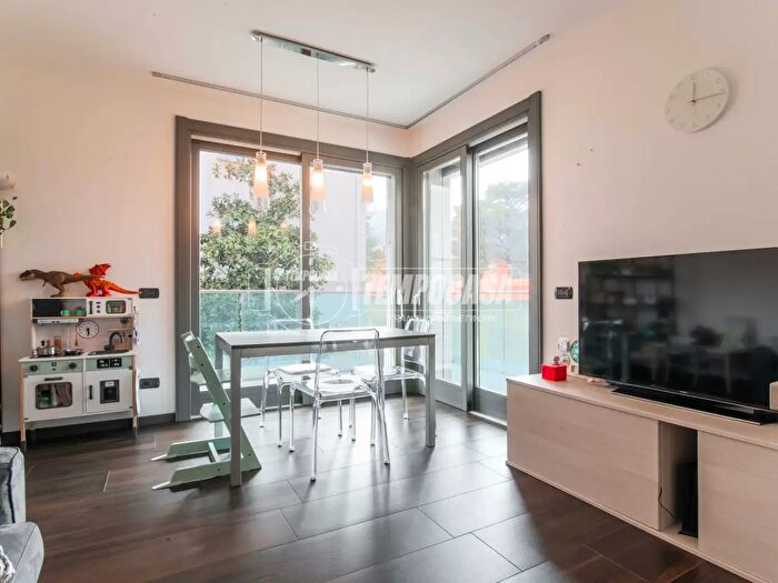 Appartamento bilocale in vendita in Via San Giacomo B, Como