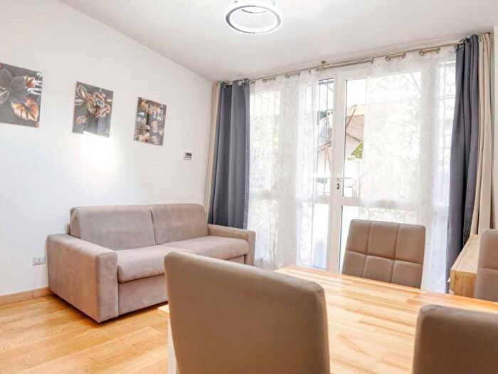 Appartamento bilocale in affitto in Via Giuseppe Meda, Pezzotti Meda, Milano