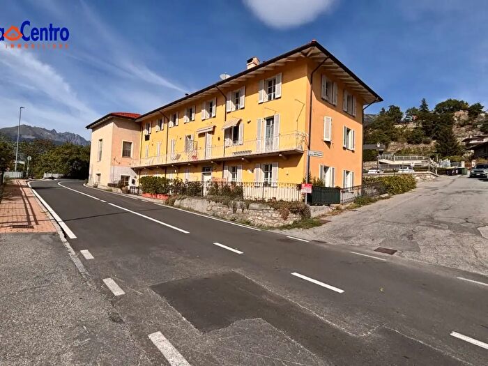 Appartamento monolocale in vendita in Frazione Porossan Roppoz, Aosta