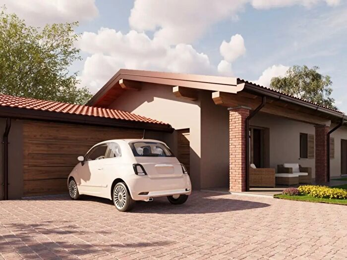 Casa quadrilocale in vendita in Via Momo, Oleggio