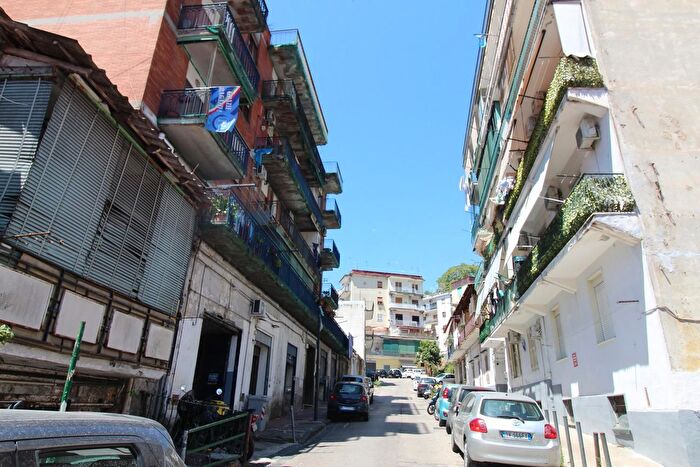 Appartamento trilocale in vendita in Via Tommaso Traetta, Napoli