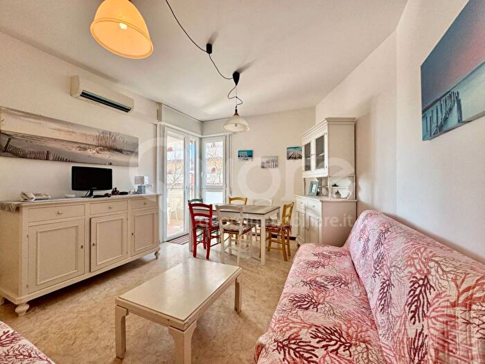 Appartamento bilocale in affitto in Lungomare Trieste, Centro, Lignano Sabbiadoro