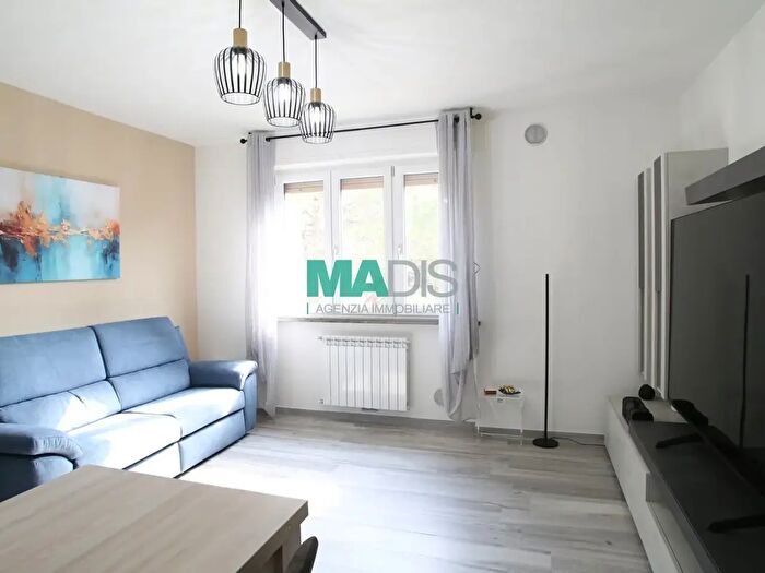 Appartamento bilocale in vendita in Via Alghiero Ceri, Prato