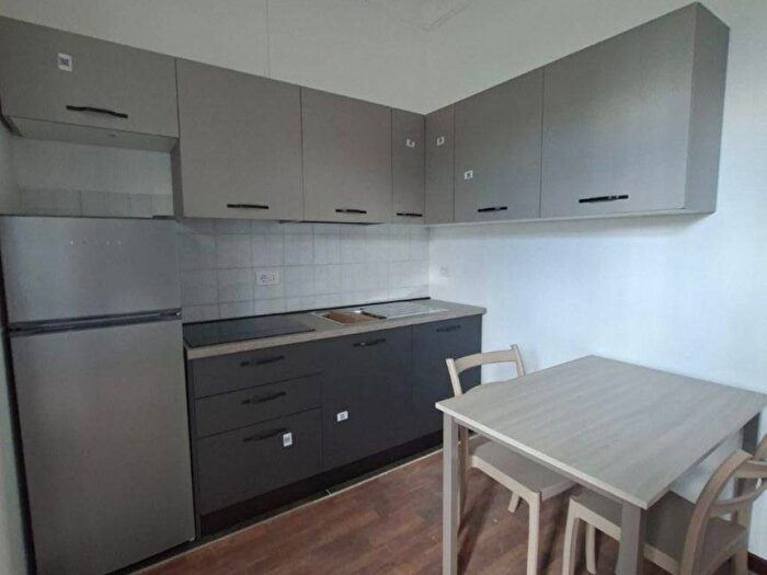 Appartamento monolocale in affitto in Via Merano, Rovereto, Milano