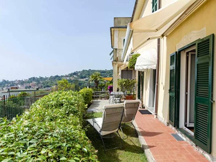 Appartamento bilocale in affitto in Via San Damiano, Sant'Anna, Rapallo