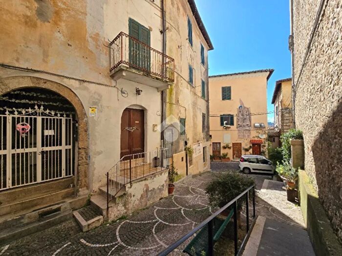 Appartamento trilocale in vendita in Via Soldato Ignoto, Fiuggi