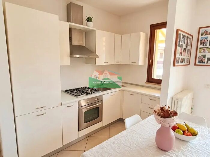 Appartamento trilocale in vendita in Via Antica Milizia, Ravenna