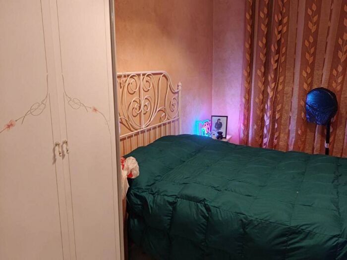 Appartamento trilocale in affitto in Via Mombarcaro, Santa Rita, Torino