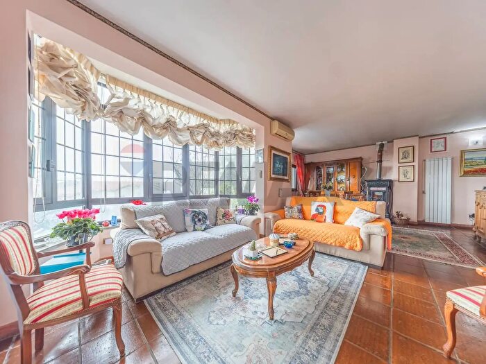 Casa con 6 locali in vendita in Via Monte Razzano, Campagnano Di Roma