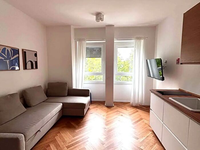 Appartamento monolocale in affitto in Via Giovanni Battista Fauchè, Milano