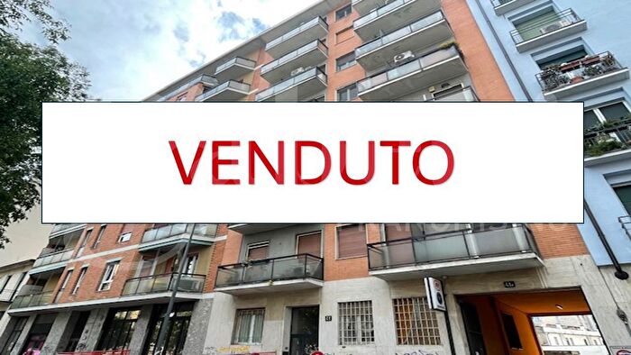 Appartamento trilocale in vendita in Via Ettore Ponti, Milano