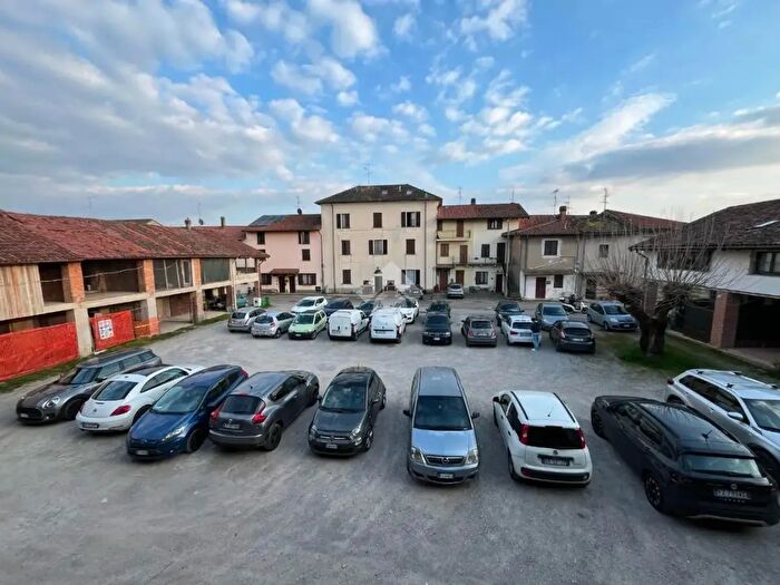 Appartamento trilocale in vendita in Via Monte Rosa, Correzzana