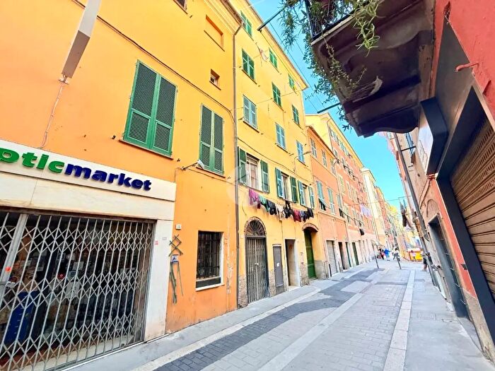 Appartamento bilocale in vendita in Via Raimondo Amedeo Vigna, Genova